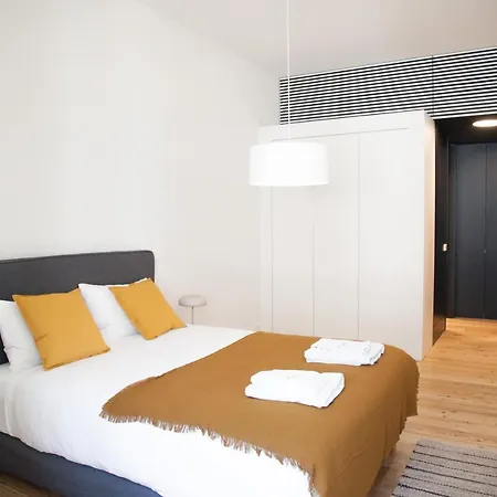 Apartment Flh Praca Comercio Wood Design Flat Lissabon