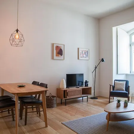 Flh Praca Comercio Wood Design Flat Apartment Lisbon