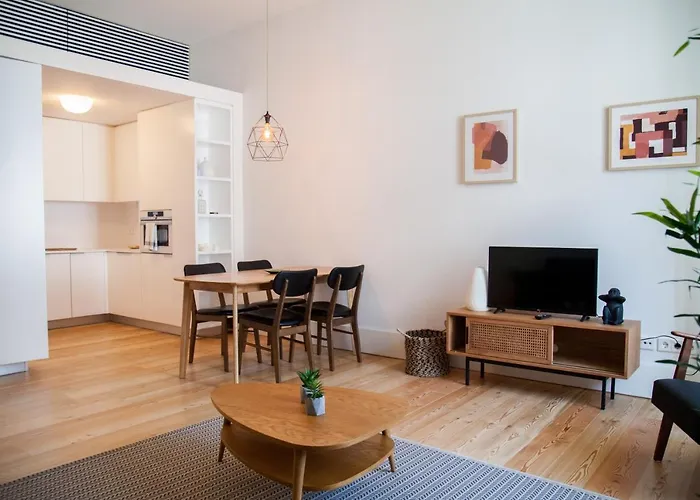 Flh Praca Comercio Wood Design Flat Lisboa